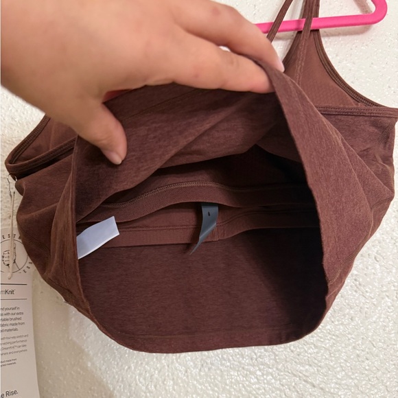 VUORI HALO PERFORMANCE CROP IN Cedar Heather Color Size Large NWT - Picture 7 of 10